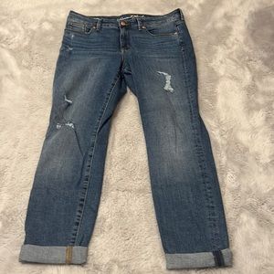 Mid rise skinny jeans